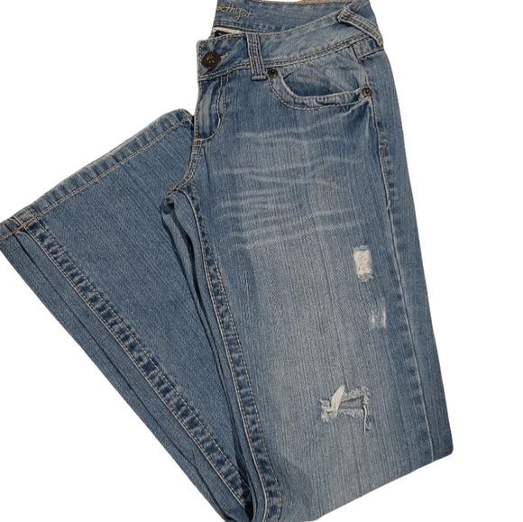 Distressed Jeans  Faded blue Bootcut Amethyst Size 9 - Picture 3 of 14